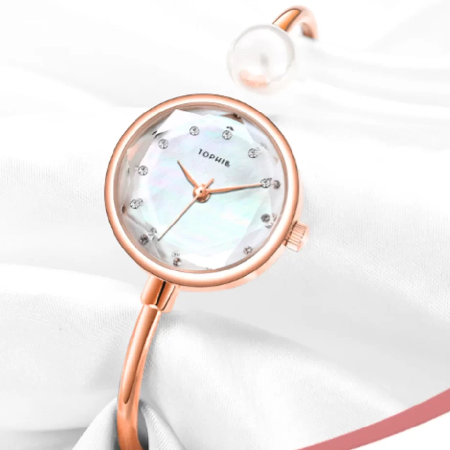 Stylish Rose Gold Watch – Timeless Elegance for Women