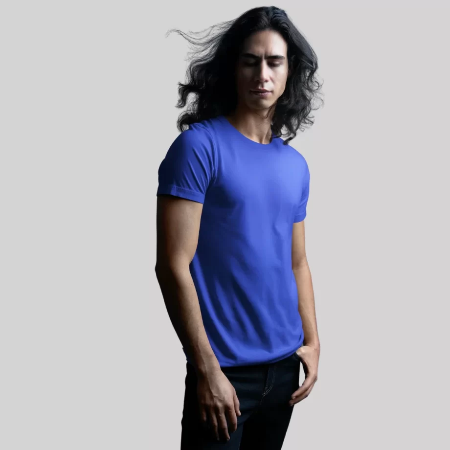 Heavy Cotton T-shirt in Indigo Blue: A robust and comfortable t-shirt, featuring a rich indigo blue colour, made from 100% heavy cotton.